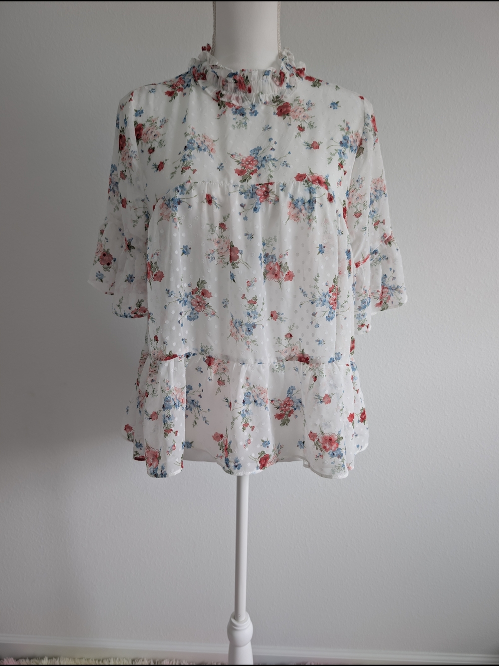 everleigh White Floral Ruffle-Neck Peplum Blouse
